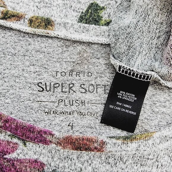 Torrid Super Soft Plus Tunic Top Plus Size 4X Gray Floral 3/4 Sleeve Stretch - Picture 3 of 4